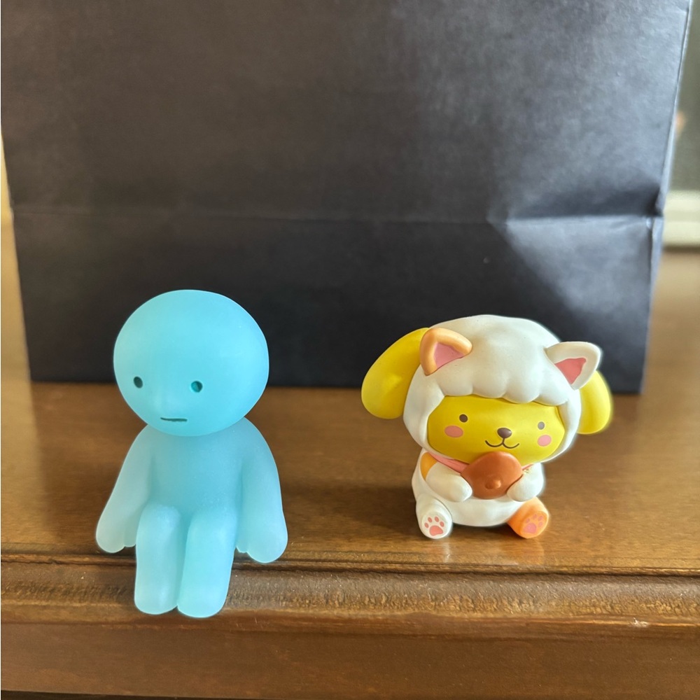 Smiski + Pompompurin